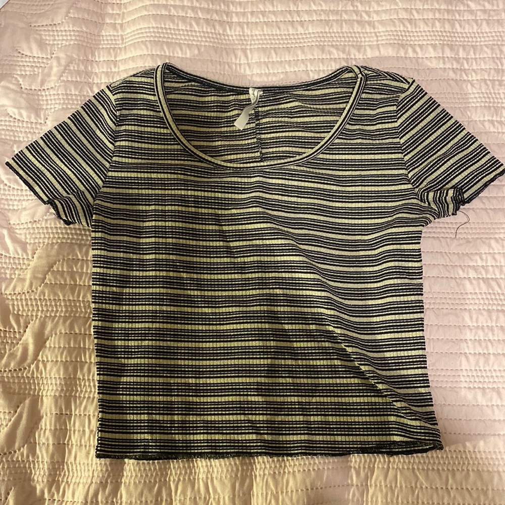 Striped Short-Sleeve, L (can run small), Black & Gold Stripes + Glitter. :)